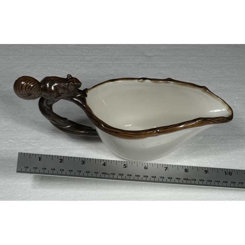 Pottery Barn Squirrel on Branch Gravy Boat Sauce Salad Dressing Dish Fall Rare🦩